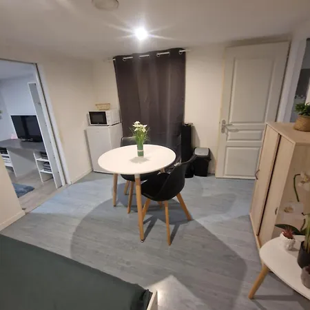 Petit Dejeuner Compris Alloggio in famiglia Fréjus